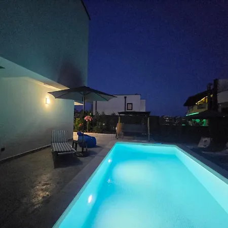 Willa Cadaques, Private Pool With Heating And Salt Water