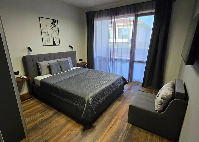 Cadaques, Private Pool With Heating And Salt Water Villa Lozenets